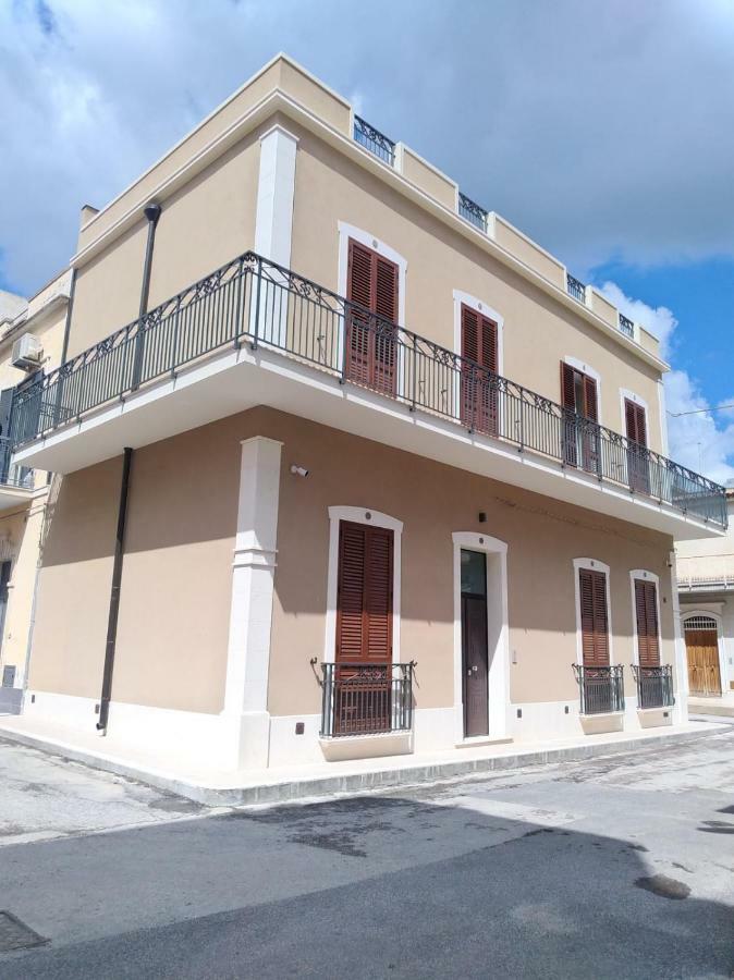 فيلا Casa Angelica أفولا المظهر الخارجي الصورة